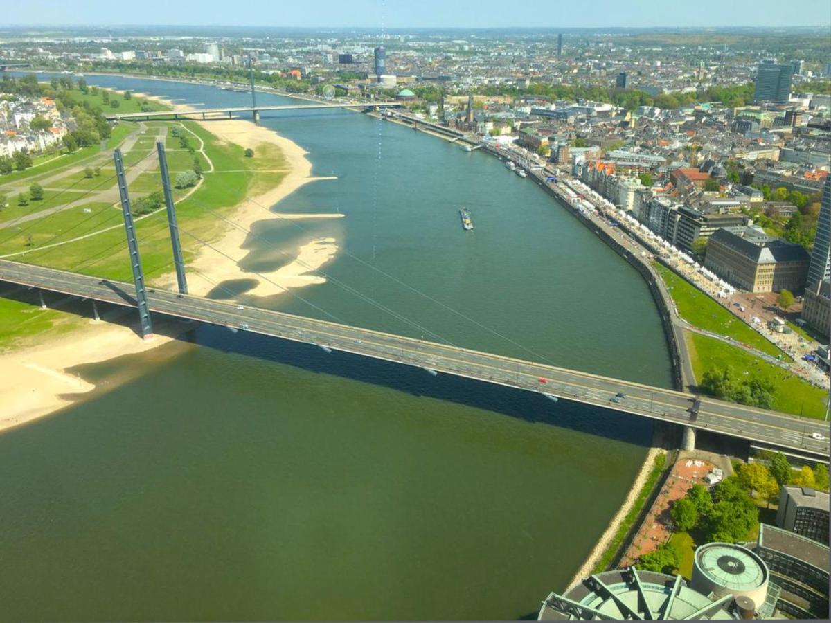 Modernes Apartment In Schoner Lage Düsseldorf Eksteriør billede